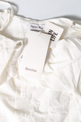 Γυναικεία σαλοπέτα Bershka, Μέγεθος XS, Χρώμα Λευκό, Τιμή 31,96 €