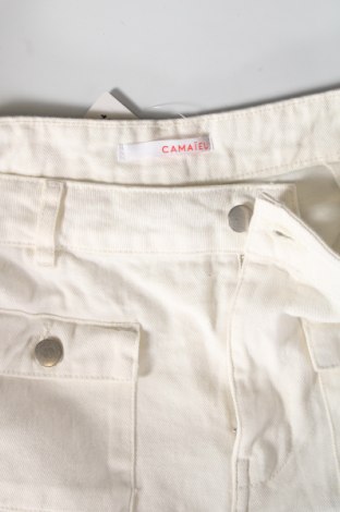 Pantaloni scurți de femei Camaieu, Mărime S, Culoare Alb, Preț 101,97 Lei