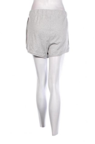 Дамски къс панталон Camaieu, Размер M, Цвят Сив, Цена 8,37 лв.