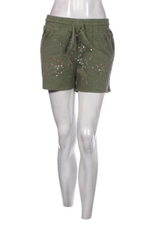 Дамски къс панталон Chattawak, Размер S, Цвят Зелен, Цена 8,64 лв.