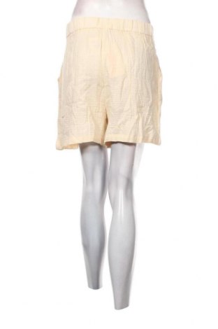 Pantaloni scurți de femei Copperose, Mărime S, Culoare Ecru, Preț 236,84 Lei