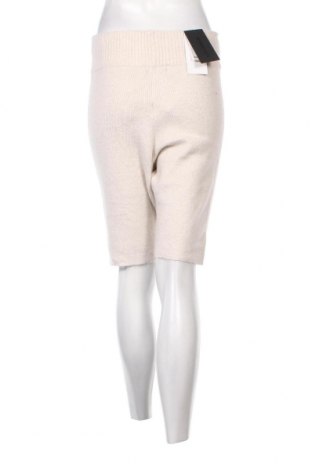 Γυναικείο κοντό παντελόνι Fashion Union, Μέγεθος M, Χρώμα  Μπέζ, Τιμή 3,71 €