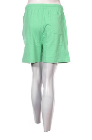 Дамски къс панталон JJXX, Размер S, Цвят Зелен, Цена 72,00 лв.