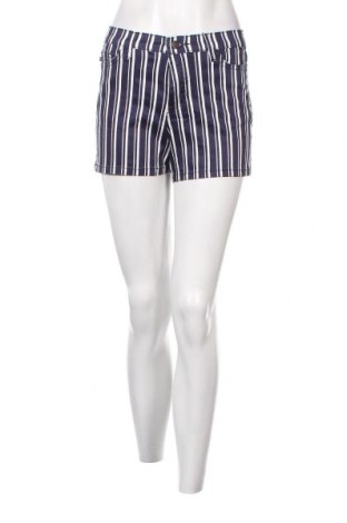 Γυναικείο κοντό παντελόνι Moodo, Μέγεθος M, Χρώμα Πολύχρωμο, Τιμή 4,82 €
