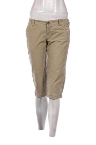 Дамски къс панталон Rip Curl, Размер M, Цвят Бежов, Цена 3,60 лв.