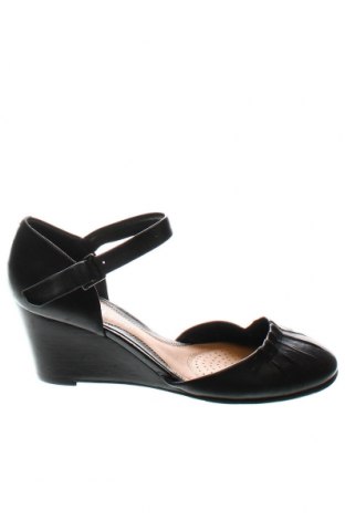 Obuwie damskie Clarks, Rozmiar 37, Kolor Czarny, Cena 163,77 zł