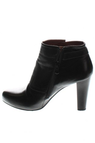 Dámské boty  Nero Giardini, Velikost 38, Barva Černá, Cena  1 020,00 Kč