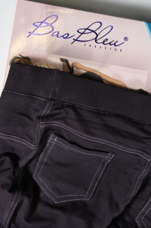 Pantaloni de femei Bas Bleu, Mărime S, Culoare Albastru, Preț 31,78 Lei