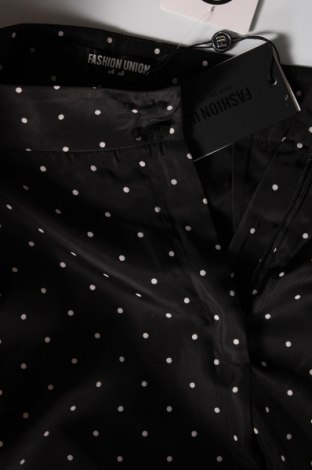 Γυναικείο παντελόνι Fashion Union, Μέγεθος S, Χρώμα Μαύρο, Τιμή 44,85 €