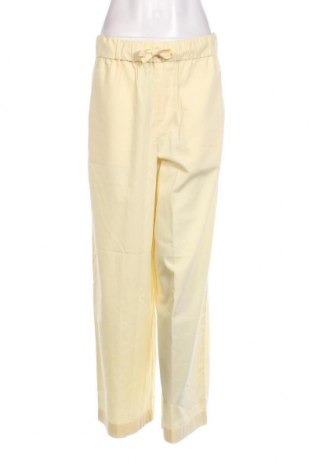 Дамски панталон Ivy & Oak, Размер S, Цвят Жълт, Цена 17,19 лв.