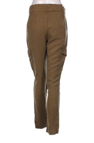 Дамски панталон Lois, Размер M, Цвят Зелен, Цена 11,68 лв.