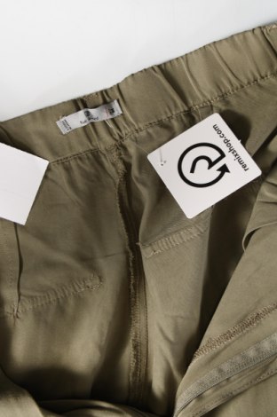 Дамски панталон Ltb, Размер M, Цвят Зелен, Цена 87,00 лв.