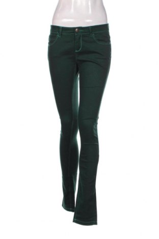 Дамски панталон ONLY, Размер S, Цвят Зелен, Цена 22,68 лв.