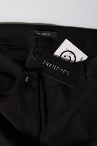 Dámske nohavice Trendyol, Veľkosť L, Farba Čierna, Cena  5,83 €
