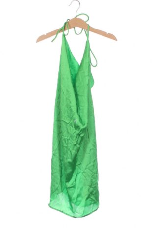 Γυναικείο αμάνικο μπλουζάκι Pull&Bear, Μέγεθος S, Χρώμα Πράσινο, Τιμή 4,44 €