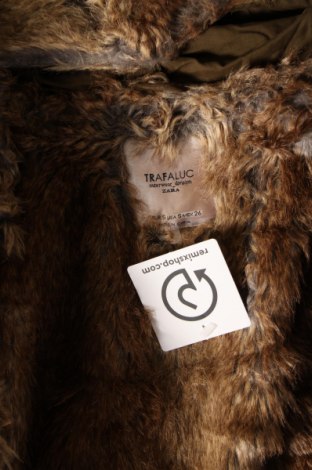 Γυναικείο μπουφάν Zara Trafaluc, Μέγεθος S, Χρώμα Πράσινο, Τιμή 6,28 €