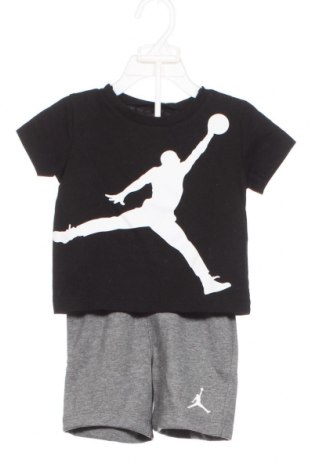 Kinder - Set Air Jordan Nike, Größe 12-18m/ 80-86 cm, Farbe Mehrfarbig, Preis € 45,88