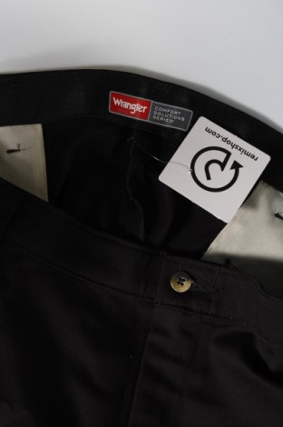 Мъжки панталон Wrangler, Размер XL, Цвят Черен, Цена 132,00 лв.