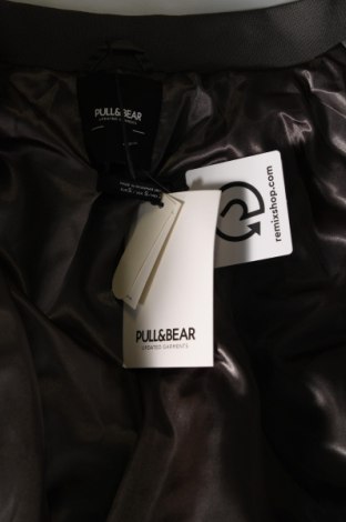 Ανδρικό μπουφάν Pull&Bear, Μέγεθος S, Χρώμα Γκρί, Τιμή 10,72 €