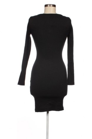 Šaty , Velikost M, Barva Černá, Cena  667,00 Kč