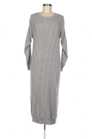Kleid Alba Moda, Größe M, Farbe Grau, Preis € 16,56
