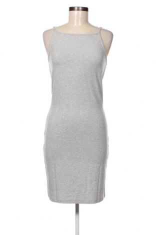 Kleid Noisy May, Größe M, Farbe Grau, Preis 4,74 €