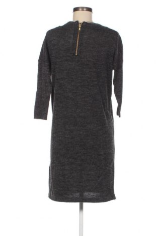 Kleid Vero Moda, Größe M, Farbe Grau, Preis 2,51 €