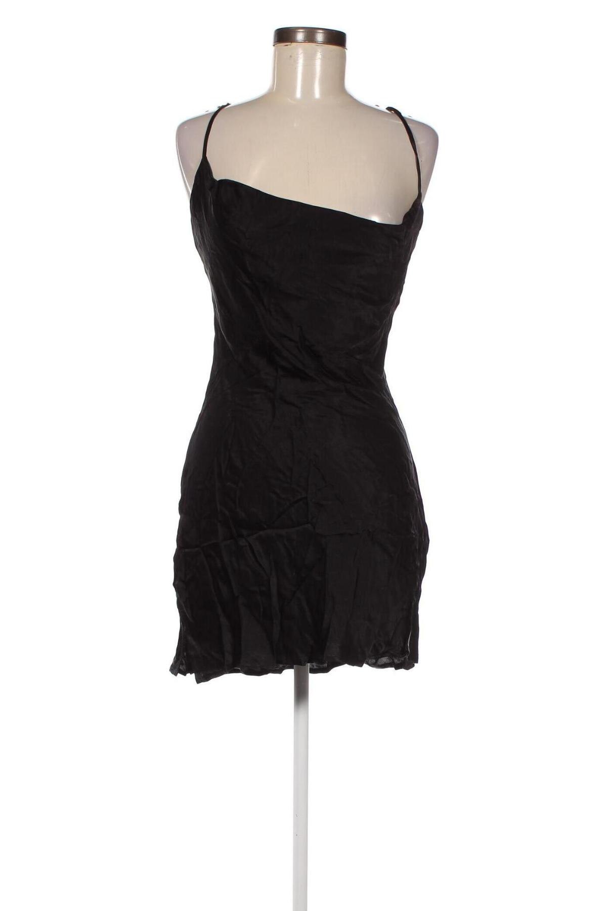 Šaty  Bershka, Velikost M, Barva Černá, Cena  667,00 Kč
