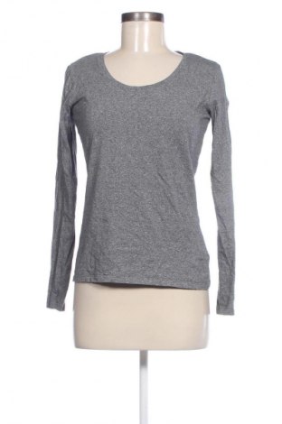 Damen Shirt C&A, Größe M, Farbe Grau, Preis 13,49 €