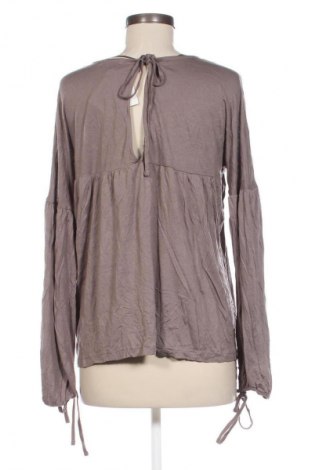 Damen Shirt Cubus, Größe M, Farbe Grau, Preis 7,99 €