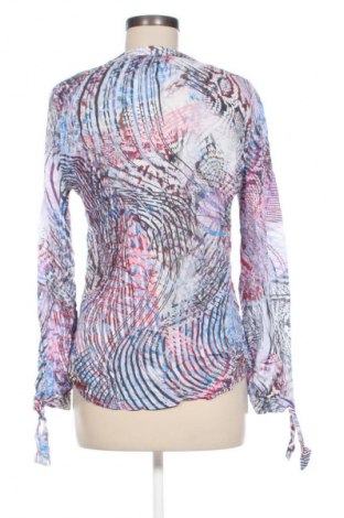 Damen Shirt Emily Van den Bergh, Größe M, Farbe Mehrfarbig, Preis 20,49 €