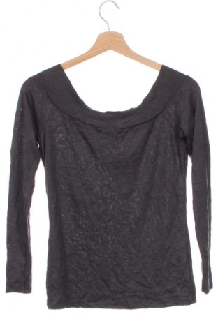 Damen Shirt Gina Tricot, Größe M, Farbe Grau, Preis € 4,99