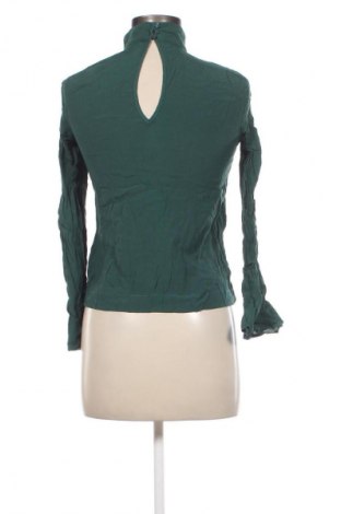 Dámska blúza H&M Divided, Veľkosť XXS, Farba Zelená, Cena  10,95 €