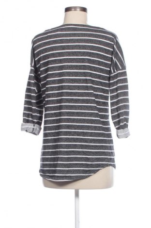 Dámska blúza H&M Divided, Veľkosť M, Farba Viacfarebná, Cena  3,95 €