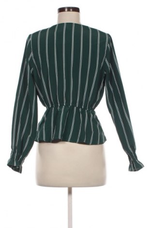 Bluză de femei H&M Divided, Mărime XS, Culoare Verde, Preț 62,99 Lei