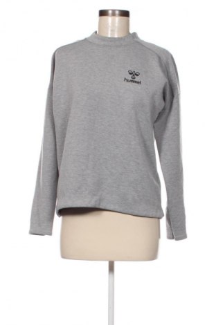 Damen Shirt Hummel, Größe S, Farbe Grau, Preis 9,99 €