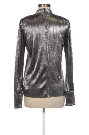 Damen Shirt Levete Room, Größe M, Farbe Silber, Preis 5,49 €