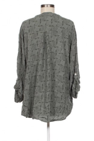 Damen Shirt NEW COLLECTION, Größe XXL, Farbe Mehrfarbig, Preis € 23,99