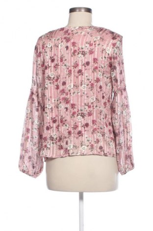 Damen Shirt NEW COLLECTION, Größe M, Farbe Mehrfarbig, Preis € 4,49