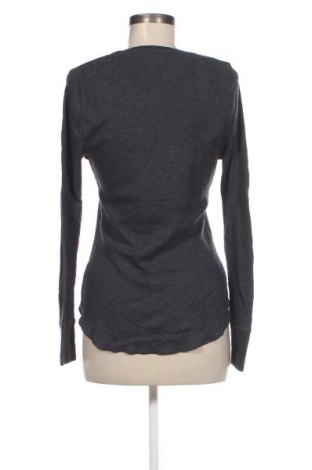 Damen Shirt Old Navy, Größe M, Farbe Grau, Preis 23,99 €