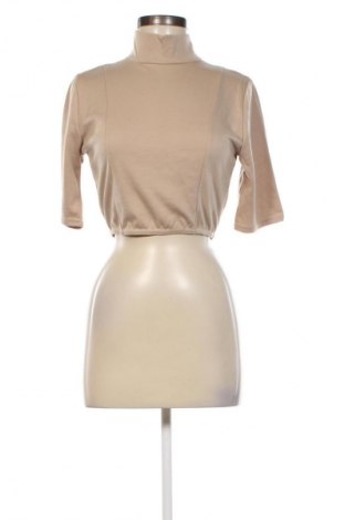 Damen Shirt Pretty Little Thing, Größe M, Farbe Beige, Preis € 9,99