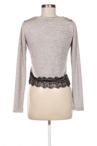 Damen Shirt Stradivarius, Größe S, Farbe Grau, Preis € 4,99