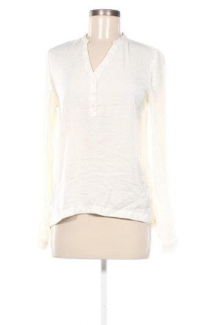 Damen Shirt VILA, Größe S, Farbe Ecru, Preis € 4,99