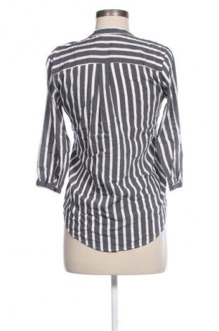 Damen Shirt Vero Moda, Größe XS, Farbe Mehrfarbig, Preis 5,99 €