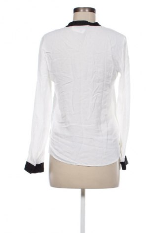 Damen Shirt Zara, Größe S, Farbe Weiß, Preis € 5,99