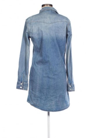 Damenbluse, Größe M, Farbe Blau, Preis € 8,49