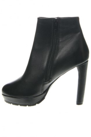 Botine de damă Anna Field, Mărime 37, Culoare Negru, Preț 165,90 Lei