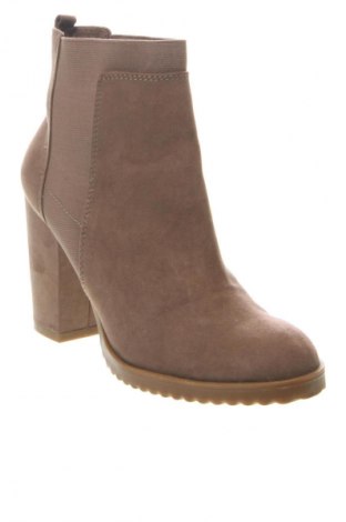 Damen Stiefeletten Bershka, Größe 38, Farbe Beige, Preis € 16,49