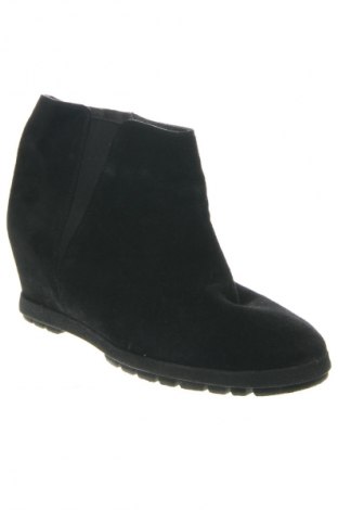 Botine de damă Gadea, Mărime 41, Culoare Negru, Preț 151,20 Lei