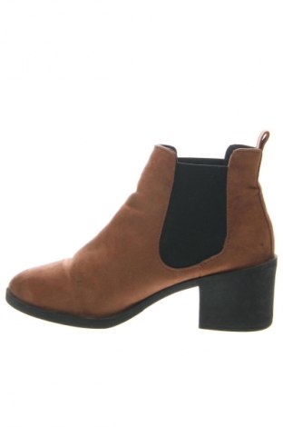 Damen Stiefeletten H&M Divided, Größe 39, Farbe Braun, Preis € 16,49